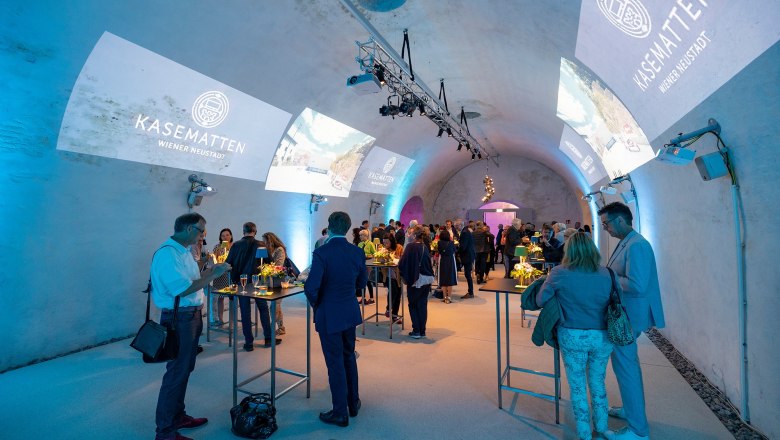 Kasematten Wiener Neustadt, © Michael Weller People at an event in the Kasematten Wiener Neustadt.