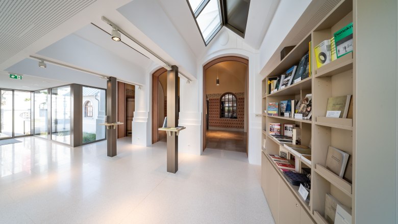 Former synagogue, foyer, © Pfoser ZT_Herfert Former synagogue, foyer, © Pfoser ZT_Herfert