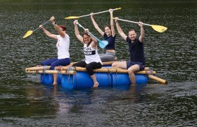 TEAMbuilder, Raft building, &copy; Sophie Kirchner