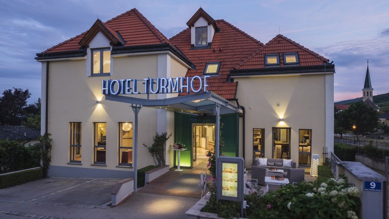 Front view of Hotel Turmhof, &copy; Hotel Turmhof