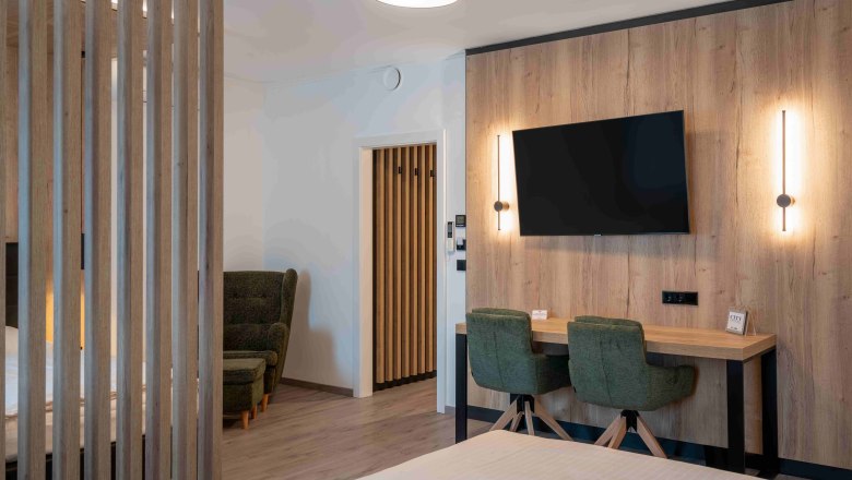 City Hotel - Interior-20, &copy; City Hotel