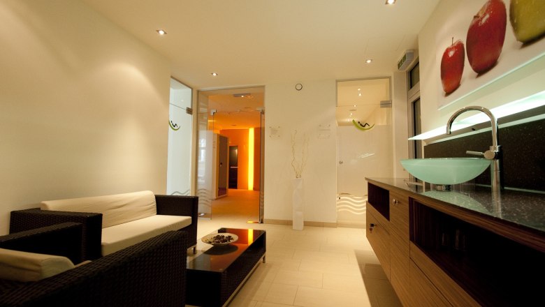 Lazy Hotel Schweighofer, &copy; 2006 Karl Schweighofer jr. www.kpix.at