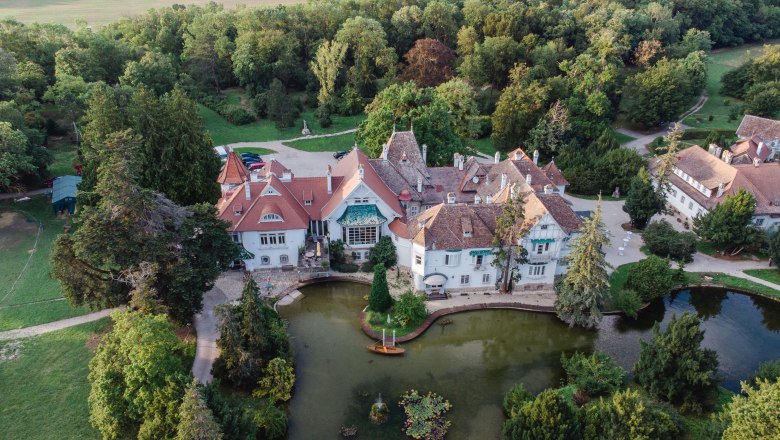 Schönau Castle aerial view, © Schloss Schönau Management KG
