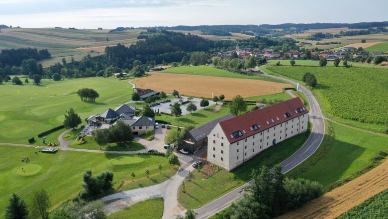 Korngut_Restaurant Hettegger_Golfclub Ottenstein, © korngut