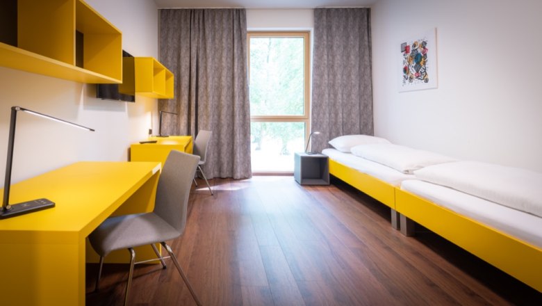 Modern twin room extension Haindorf Castle, &copy; Schloss Haindorf