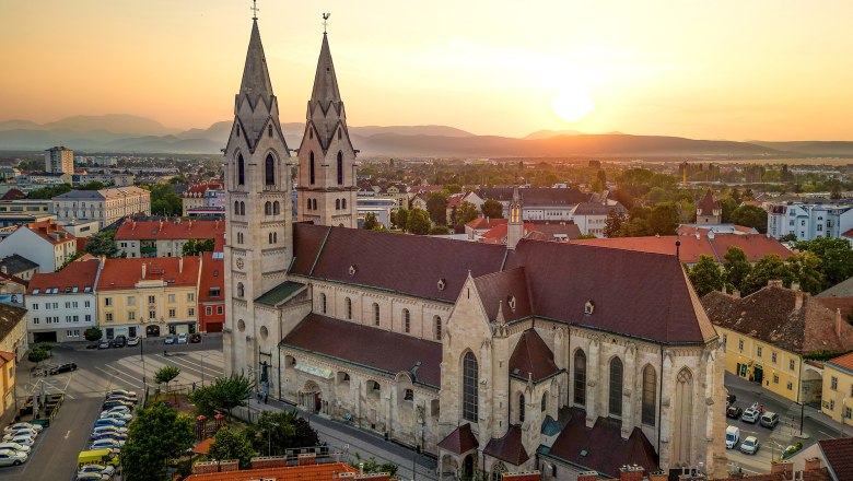 Aerial view of Wiener Neustadt Cathedral at sunset.