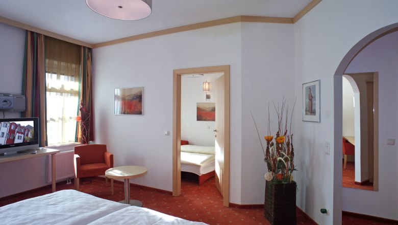 Four-bed room, &copy; Restaurant-Hotel Wallner