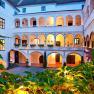 Inner courtyard in the evening, © Schloss Ernegg