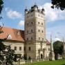 Renaissance Greillenstein Castle with tower and garden in the foreground.