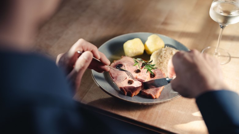 Country hotel Gafringwirt, &copy; Moststra&szlig;e, dochbodnliacht